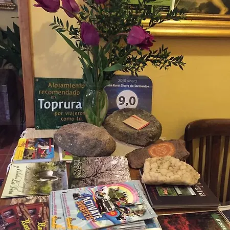 Sierra De Tormantos Landhaus Guijo de Santa Bárbara